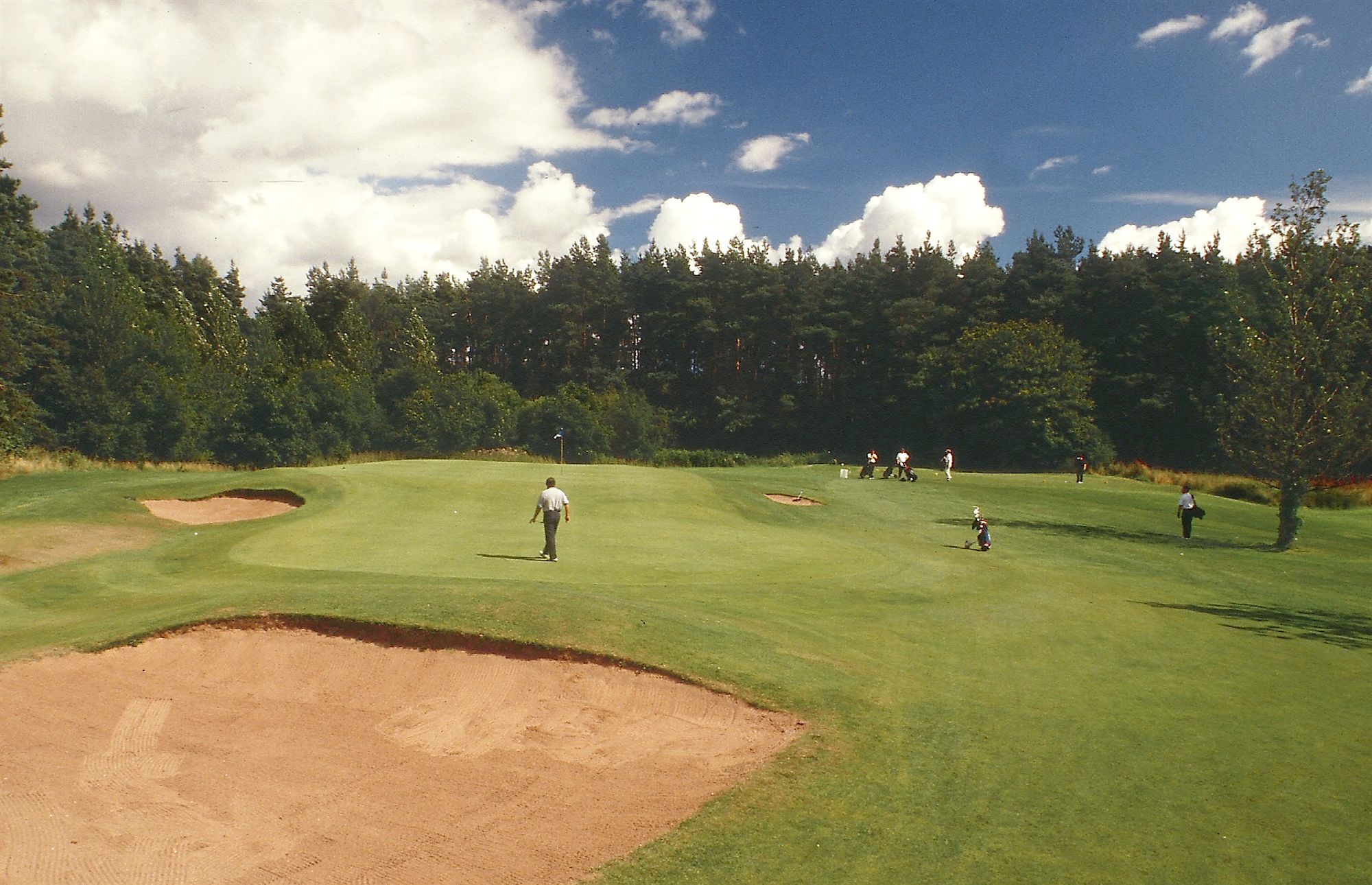 Фото The Green Hotel Golf & Leisure Resort