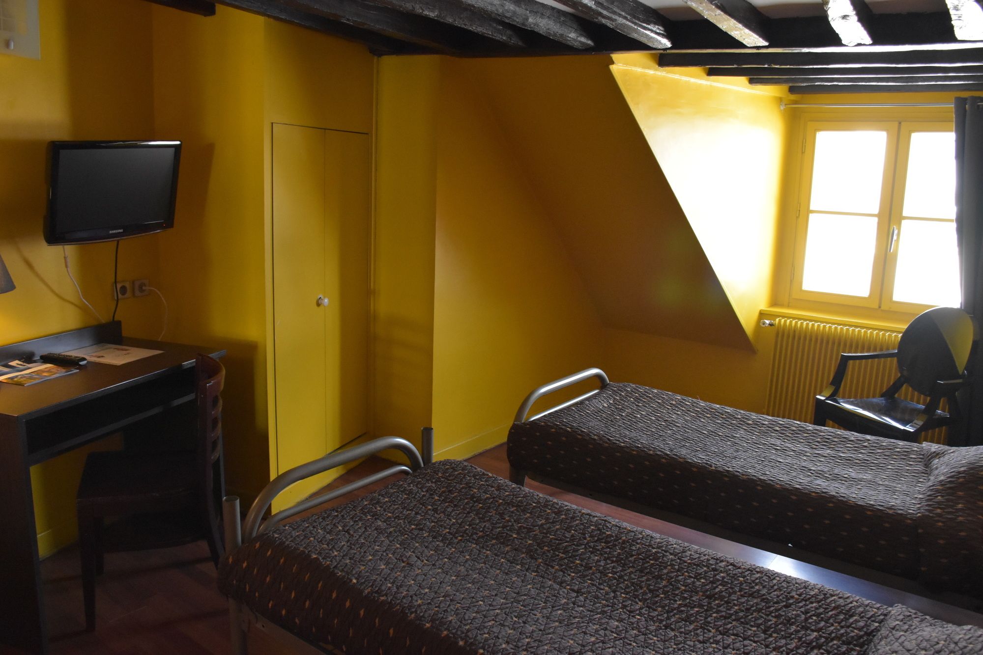 Фото Absolute Hotel Paris République