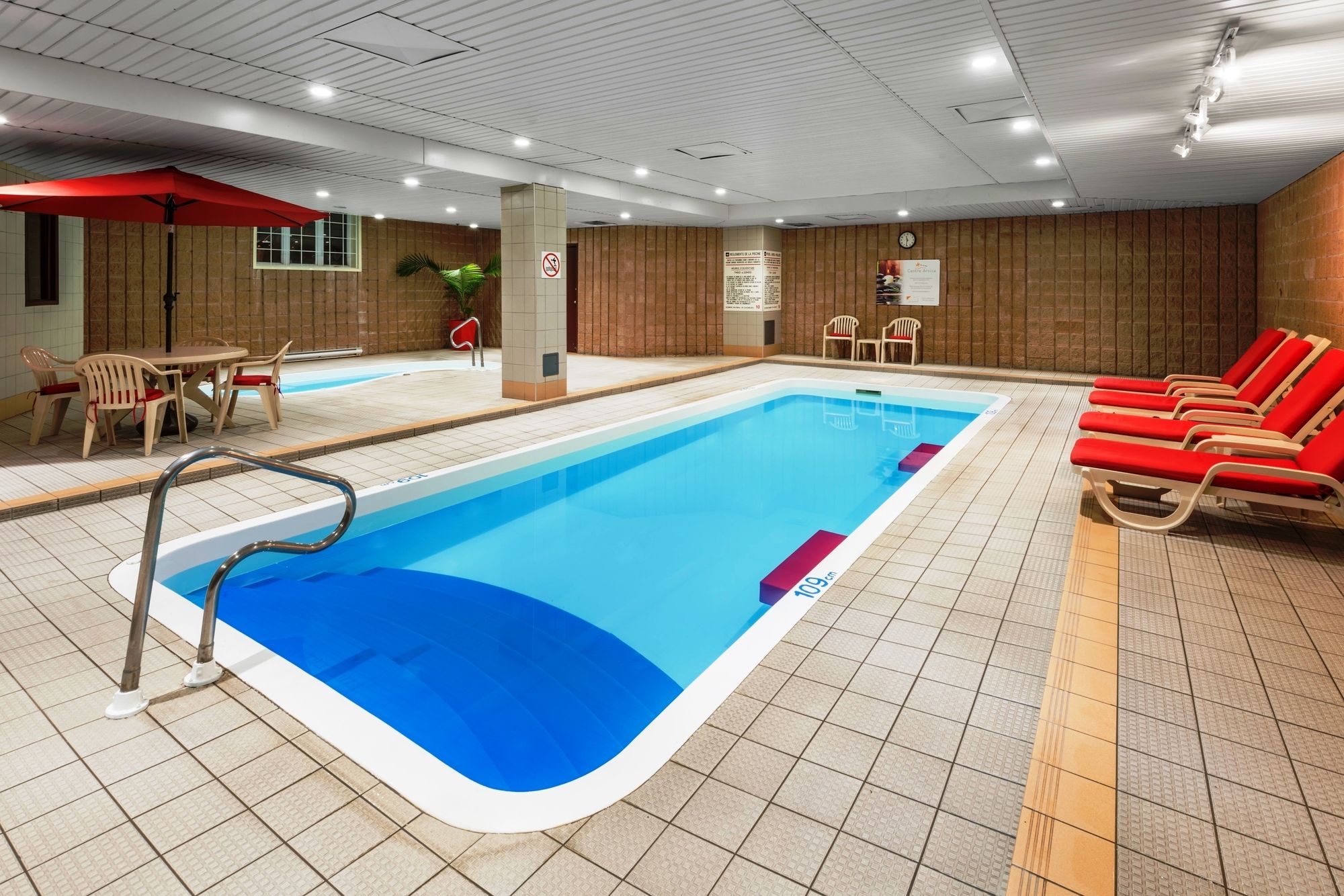 Фото Ramada Plaza by Wyndham Gatineau/Manoir du Casino