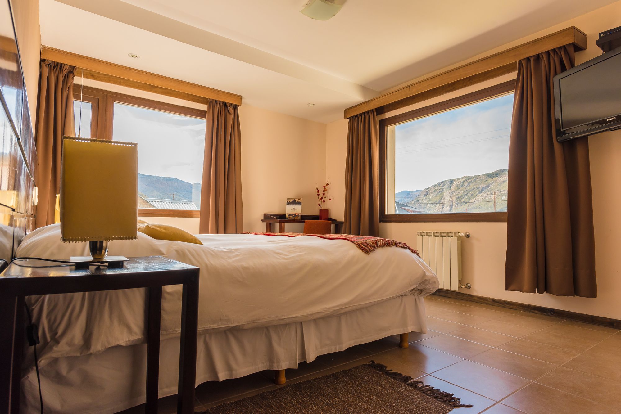 Фото Hotel Poincenot