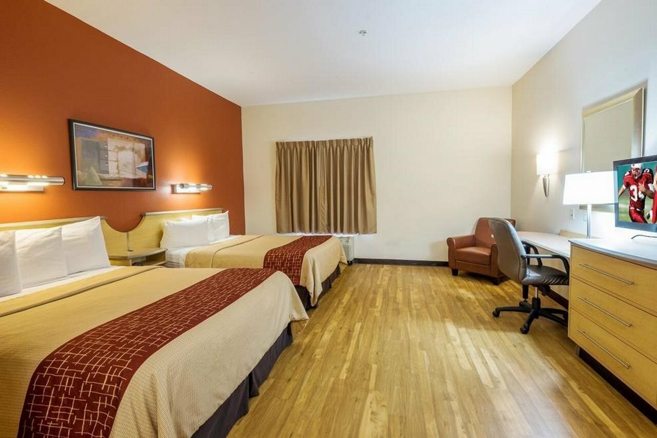 Фото Red Roof Inn Panama City