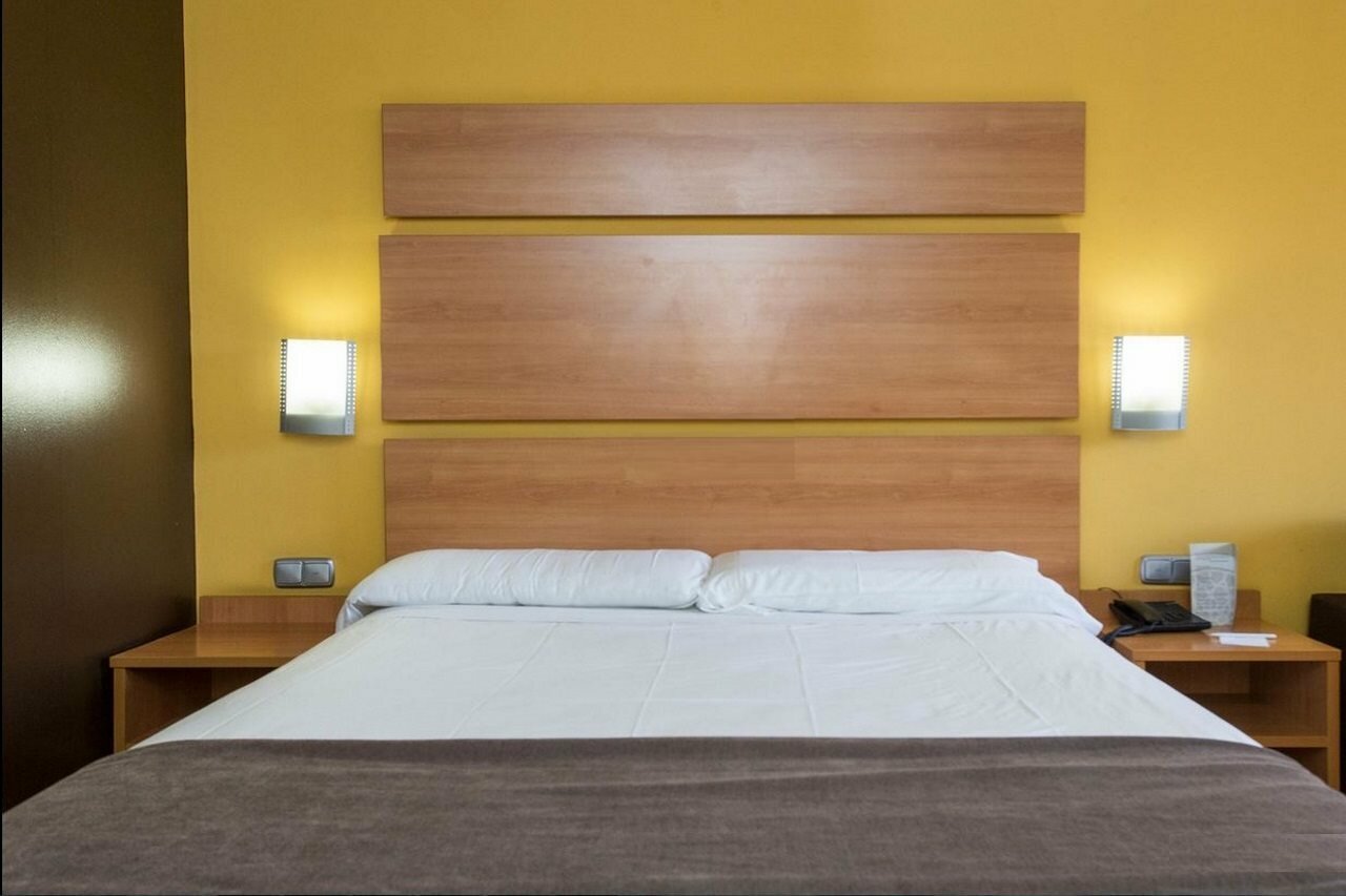 Фото Hotel Sb Express Tarragona