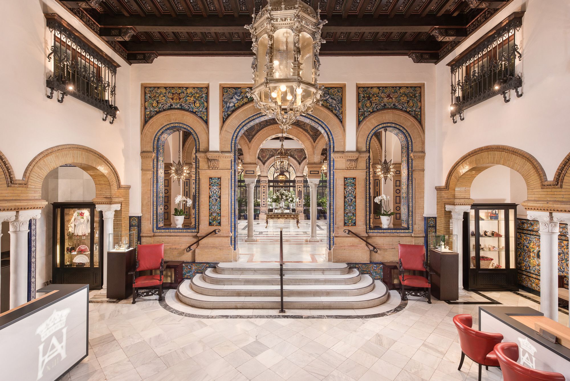 Фото Hotel Alfonso XIII, a Luxury Collection Hotel, Seville