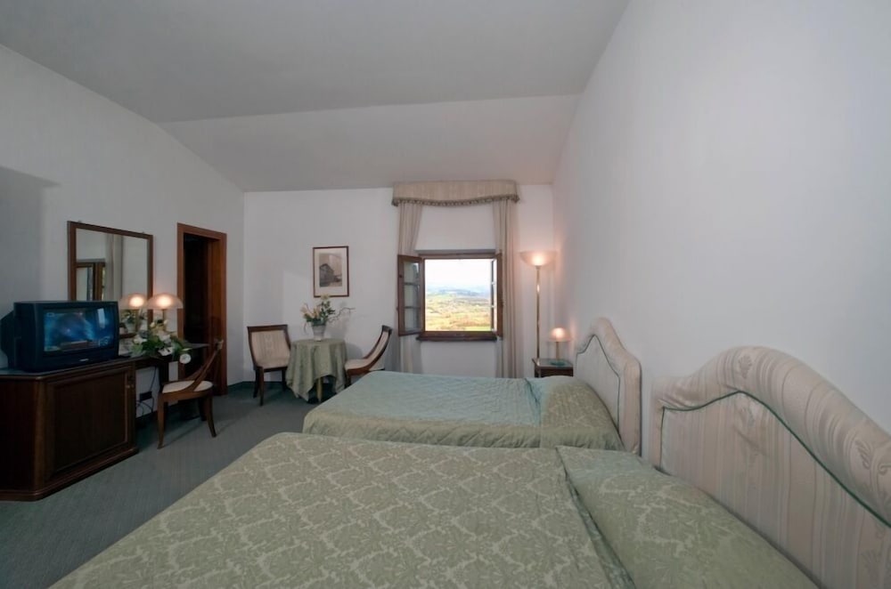 Фото Villa San Lucchese Hotel