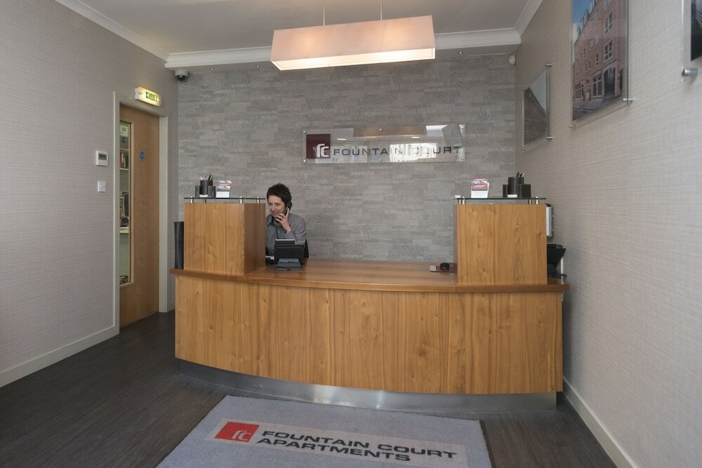 Фото Fountain Court Apartments - Harris