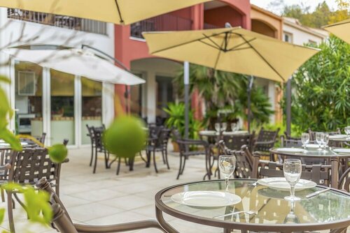 Гостиница Le Club Mougins by Diamond Resorts в Вальбонне