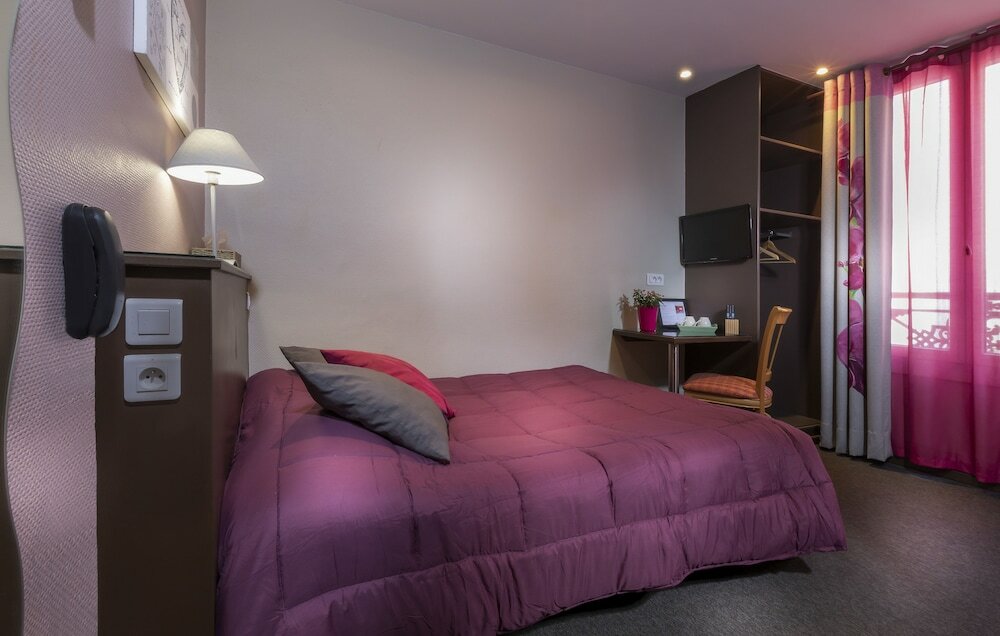 Фото Hôtel Montsouris Orléans