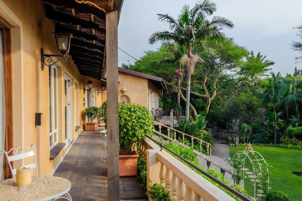 Фото Petite Provence B&b