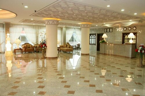 Гостиница Sara Plaza Hotel