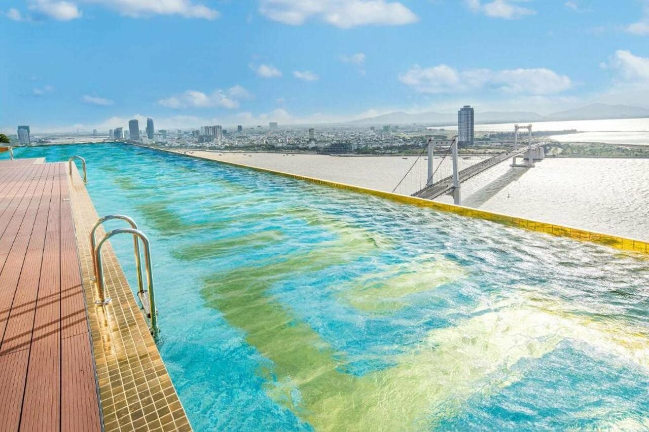 Фото Wyndham Danang Golden Bay