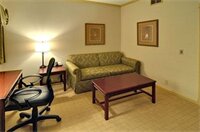 Фото Best Western Plus Palm Court Hotel