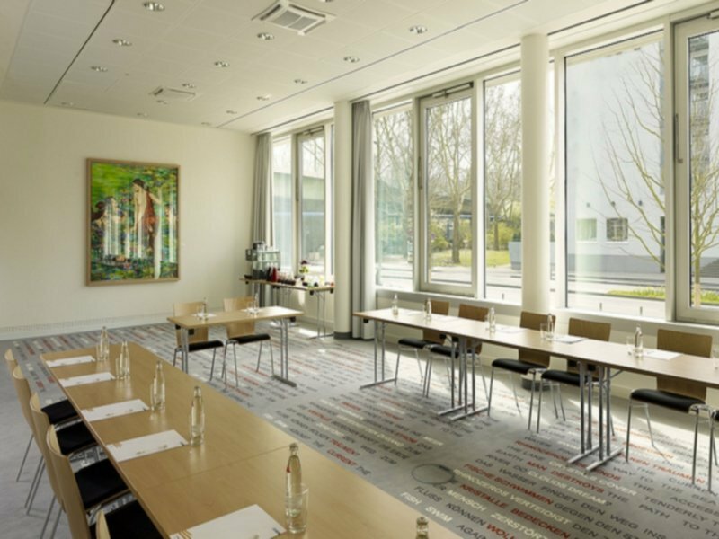 Фото Art'otel Cologne, part of Radisson Hotel Group