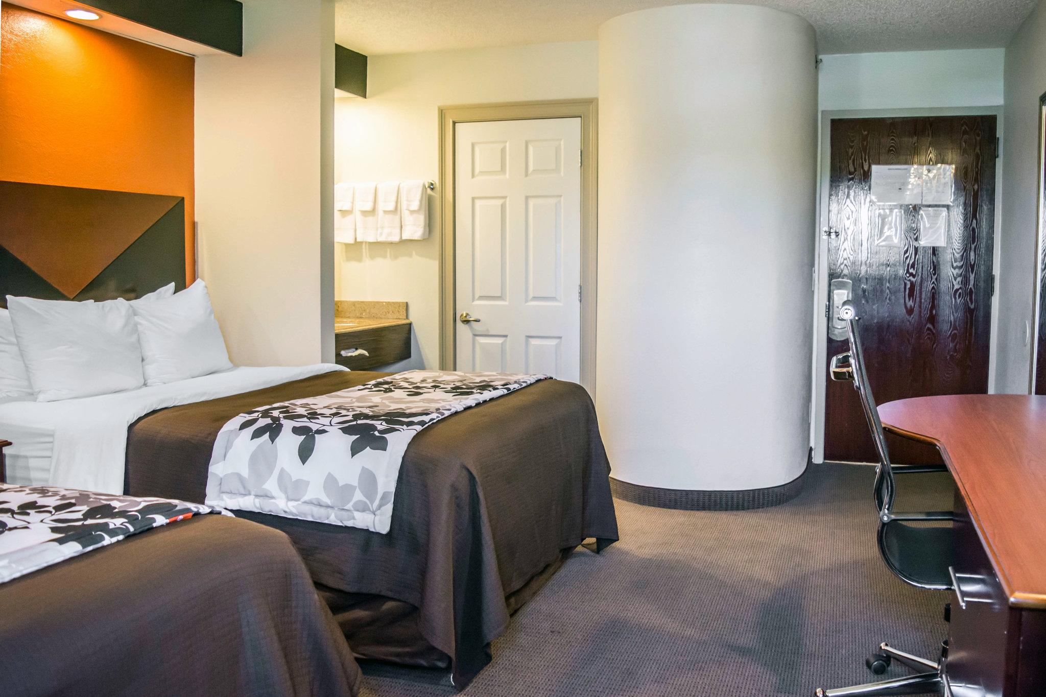 Фото Sleep Inn near Busch Gardens/USF