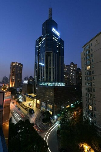 Luxemon Hotel Shanghai Pudong