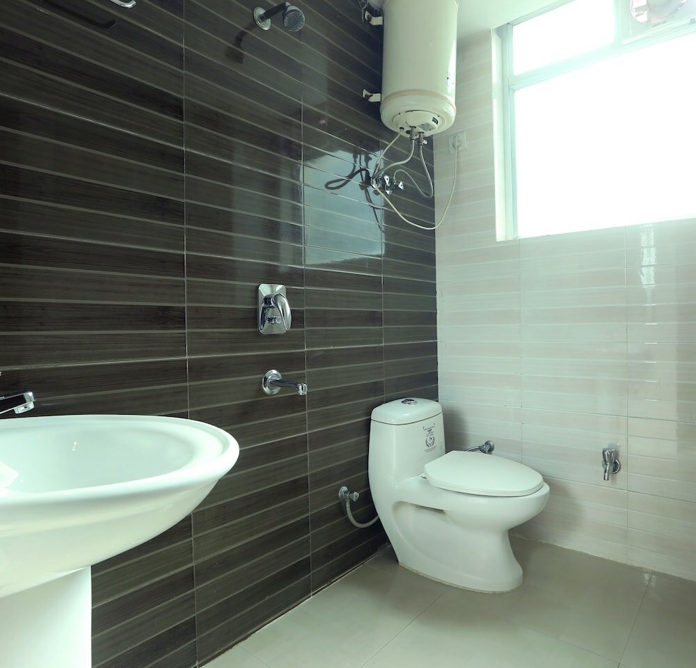 Фото Hotel Srivinayak