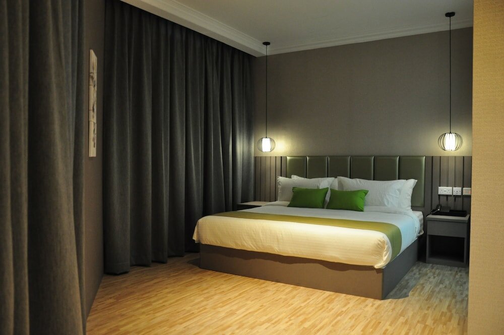 Фото Champion Hotel