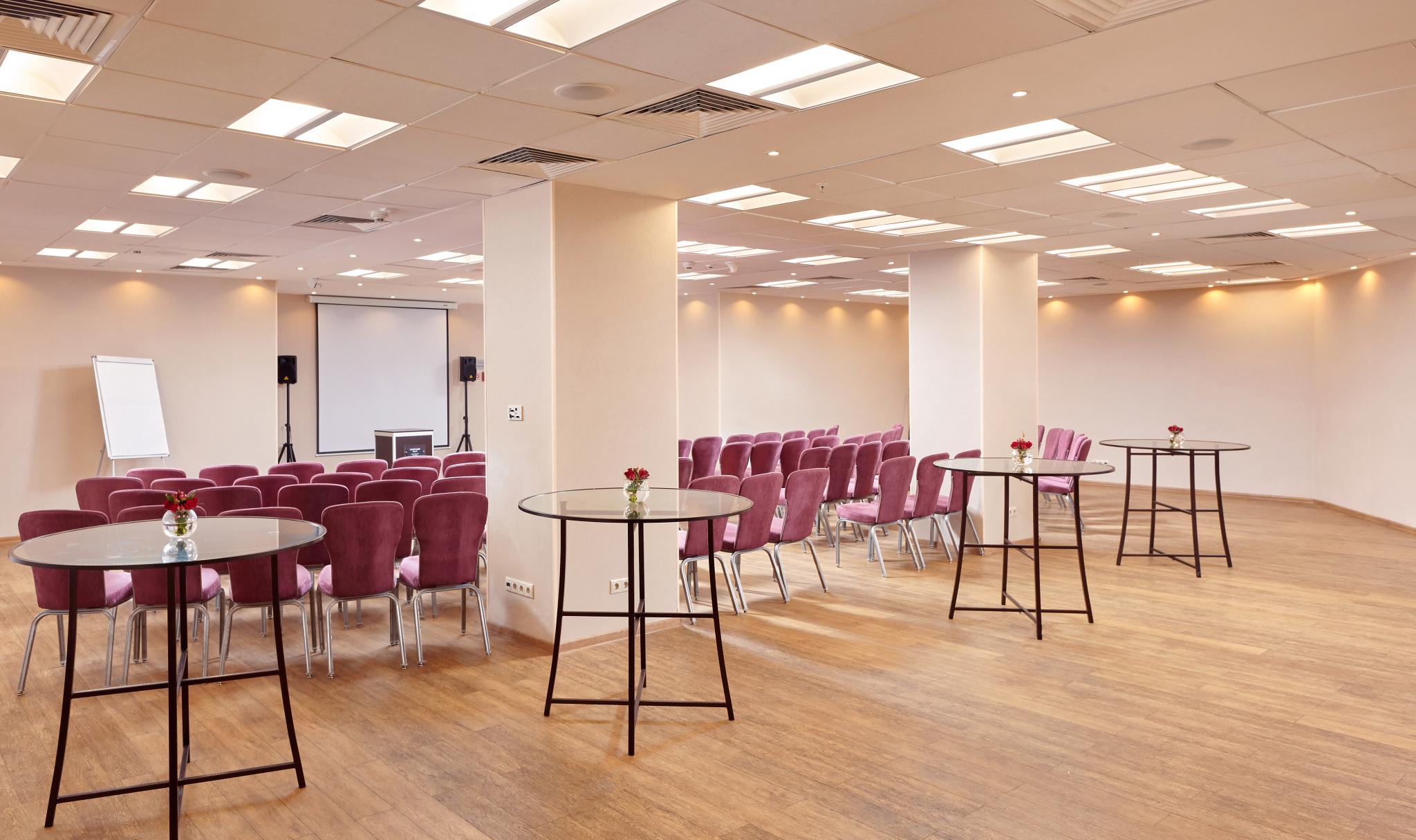 Фото Cort Inn Nizhny Novgorod City Center