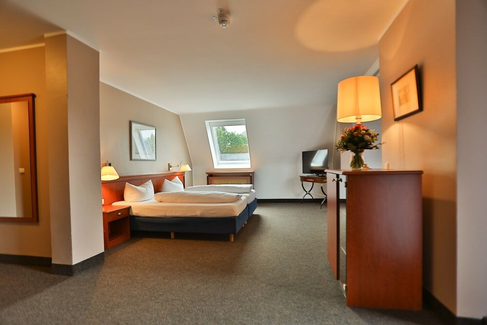 Фото Hotel Quellenhof