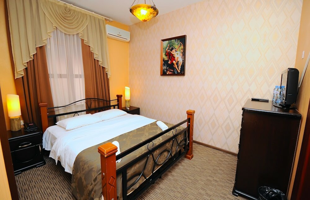 Фото Old Castello Hotel And Sheesha Cafe