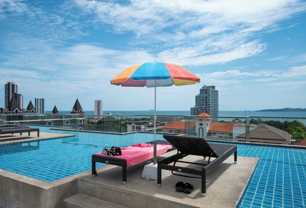 Фото C-View Residence apartments by Apartwell