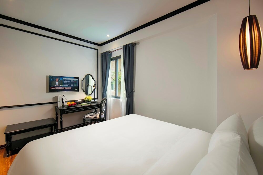Фото Hanoi Le Chateau Hotel & SPA