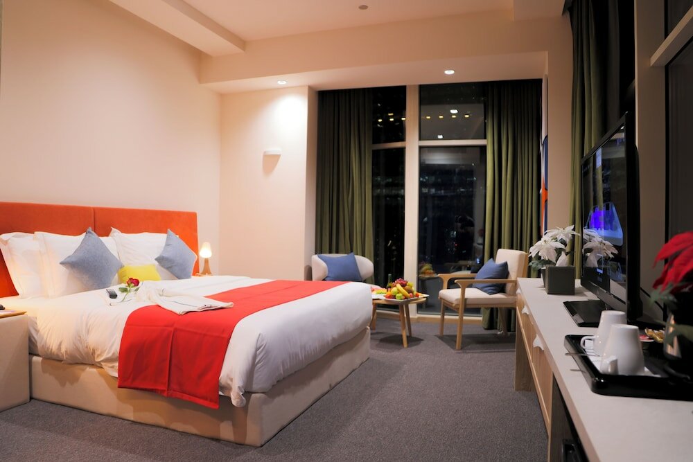 Фото Novotel Suites Riyadh Centre