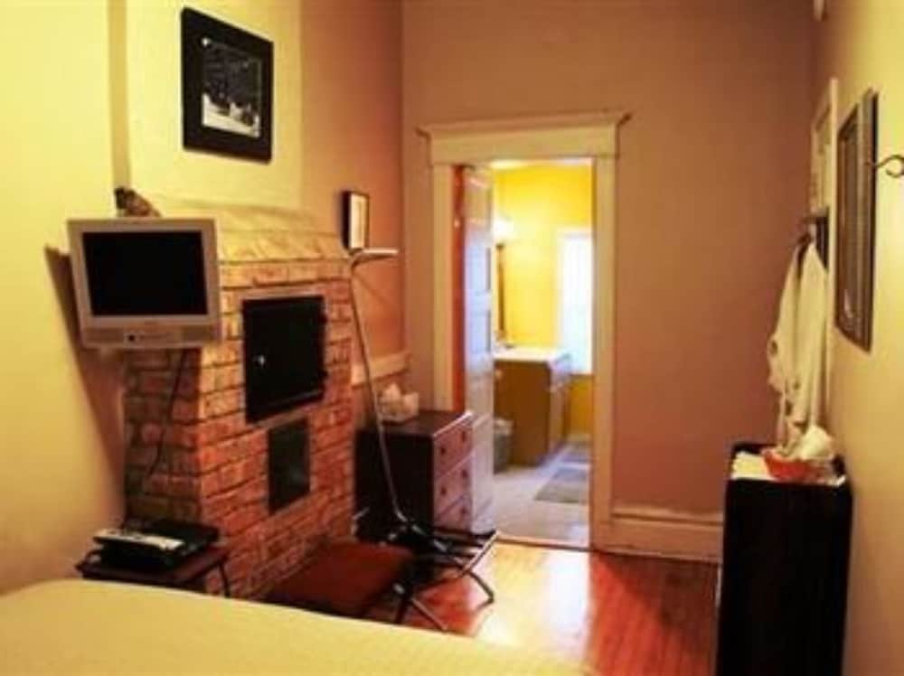 Фото Old Chicago Inn