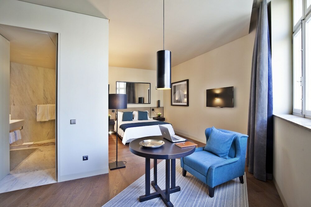 Фото Lisbon Five Stars Apartments 8 Building