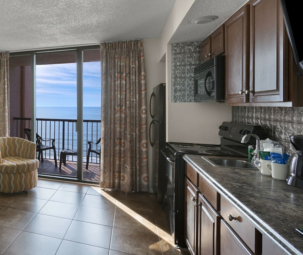 Фото Beach Colony Resort