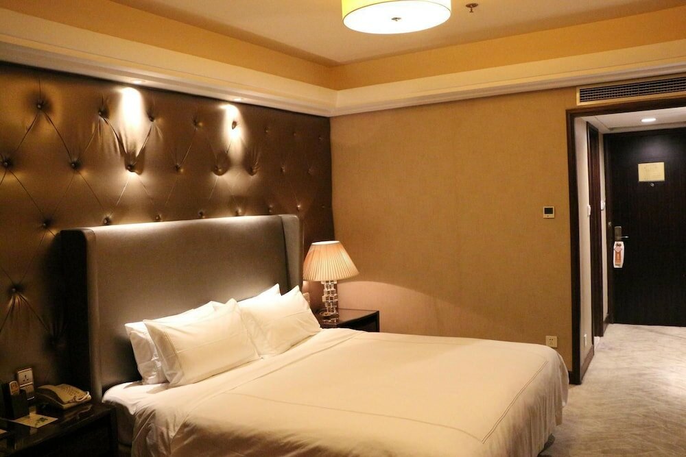 Фото Shuguang International Hotel Nanjing