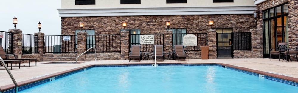 Фото Holiday Inn Odessa