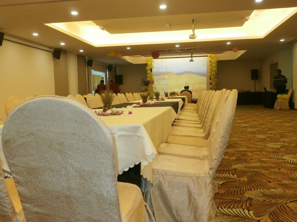 Фото Samalaju Resort Hotel