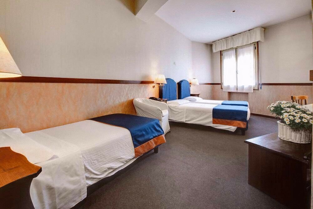 Фото Hotel San Felice