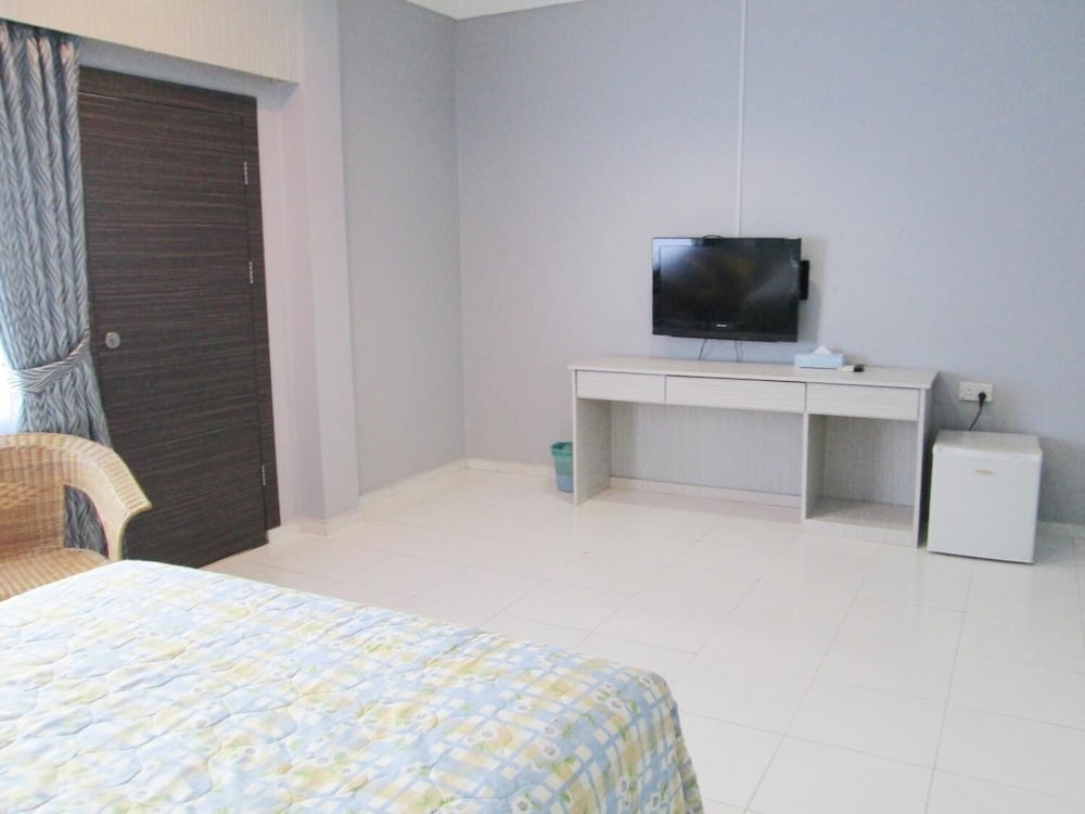 Фото Pelangi Hotel & Resort