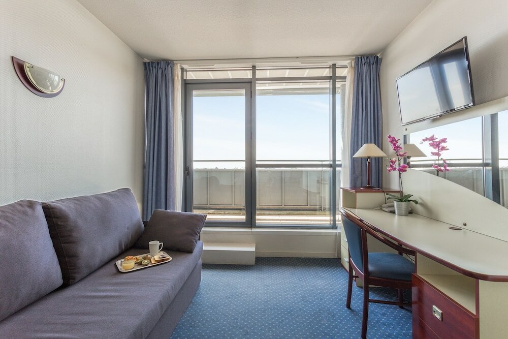 Фото Appart'City Bordeaux Centre