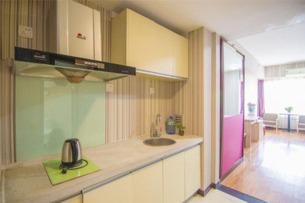 Фото Xian Golden Tree Business Hotel