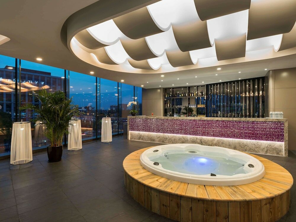 Фото Novotel Shanghai Hongqiao Hotel