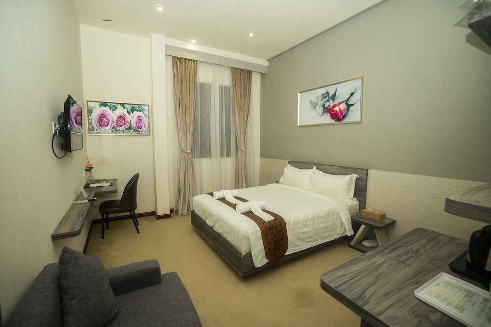 Фото Green Rose Hotel
