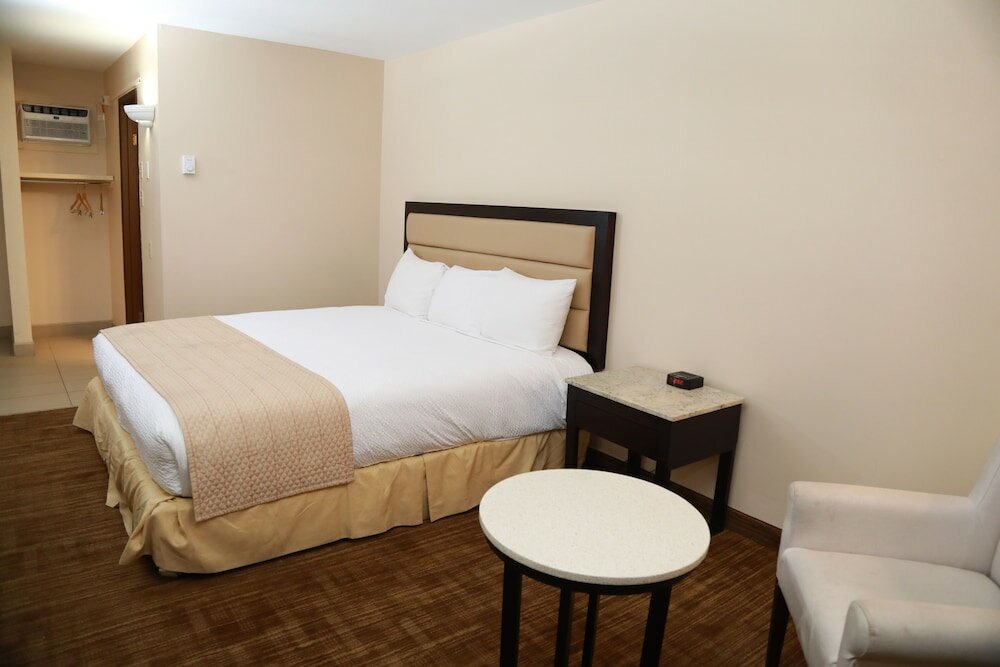 Фото Connaught Motor Inn