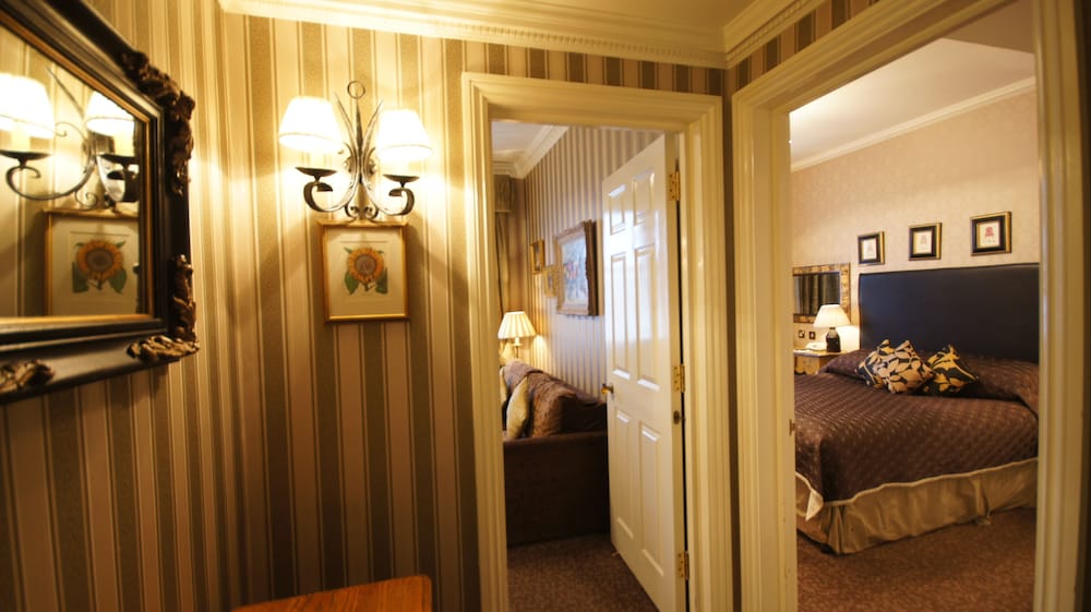 Фото The Leonard Hotel