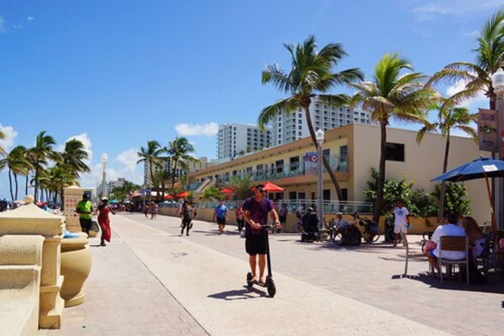 Фото The Diane Oceanfront Suites