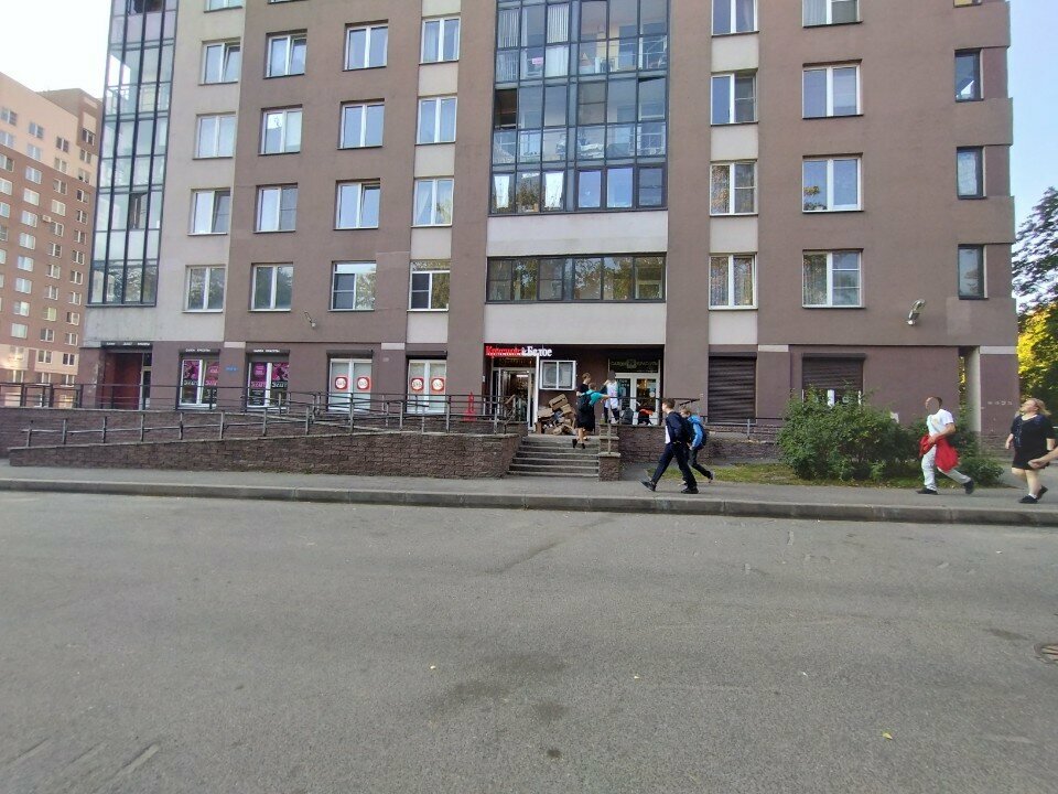 Grocery Krasnoe&Beloe, Saint Petersburg, photo