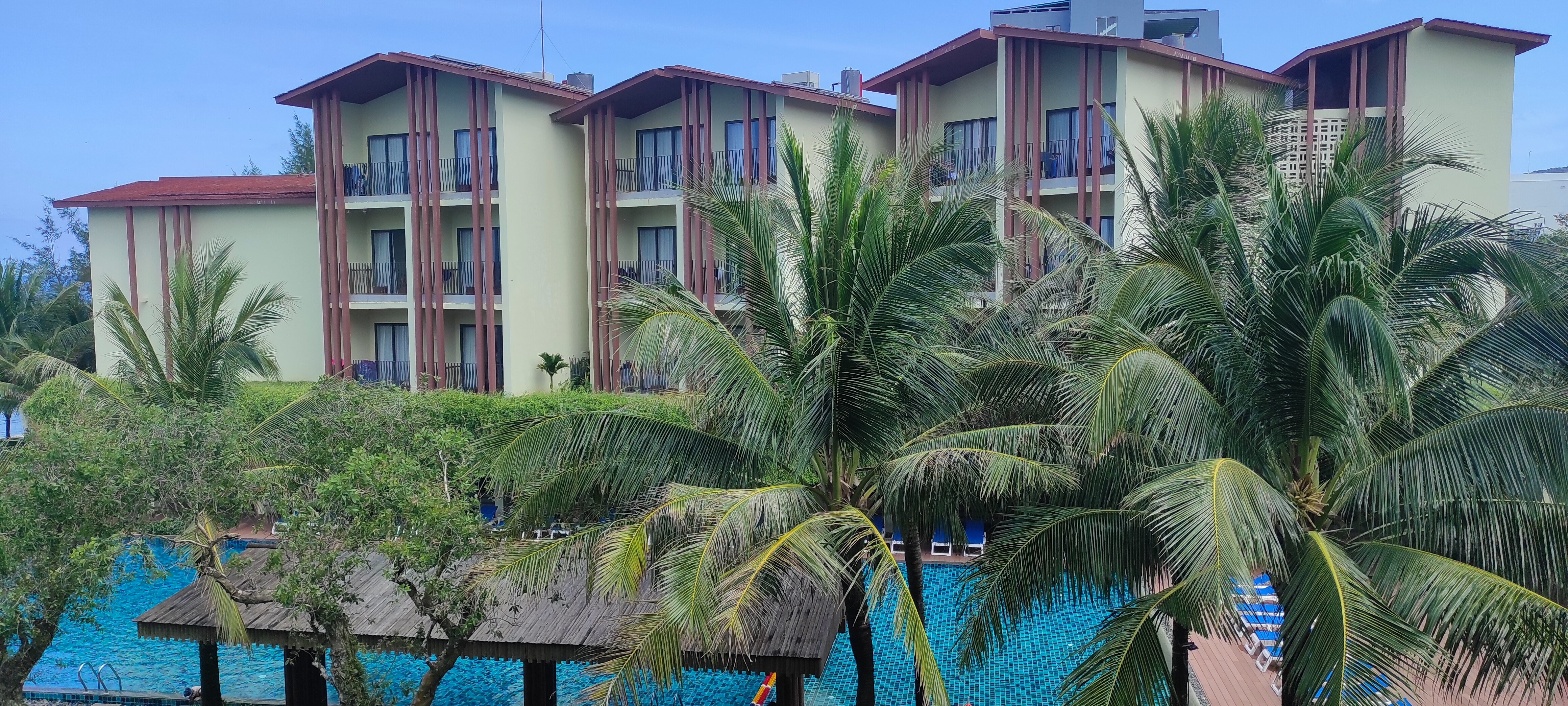 Фото Dusit Princess Moonrise Beach Resort