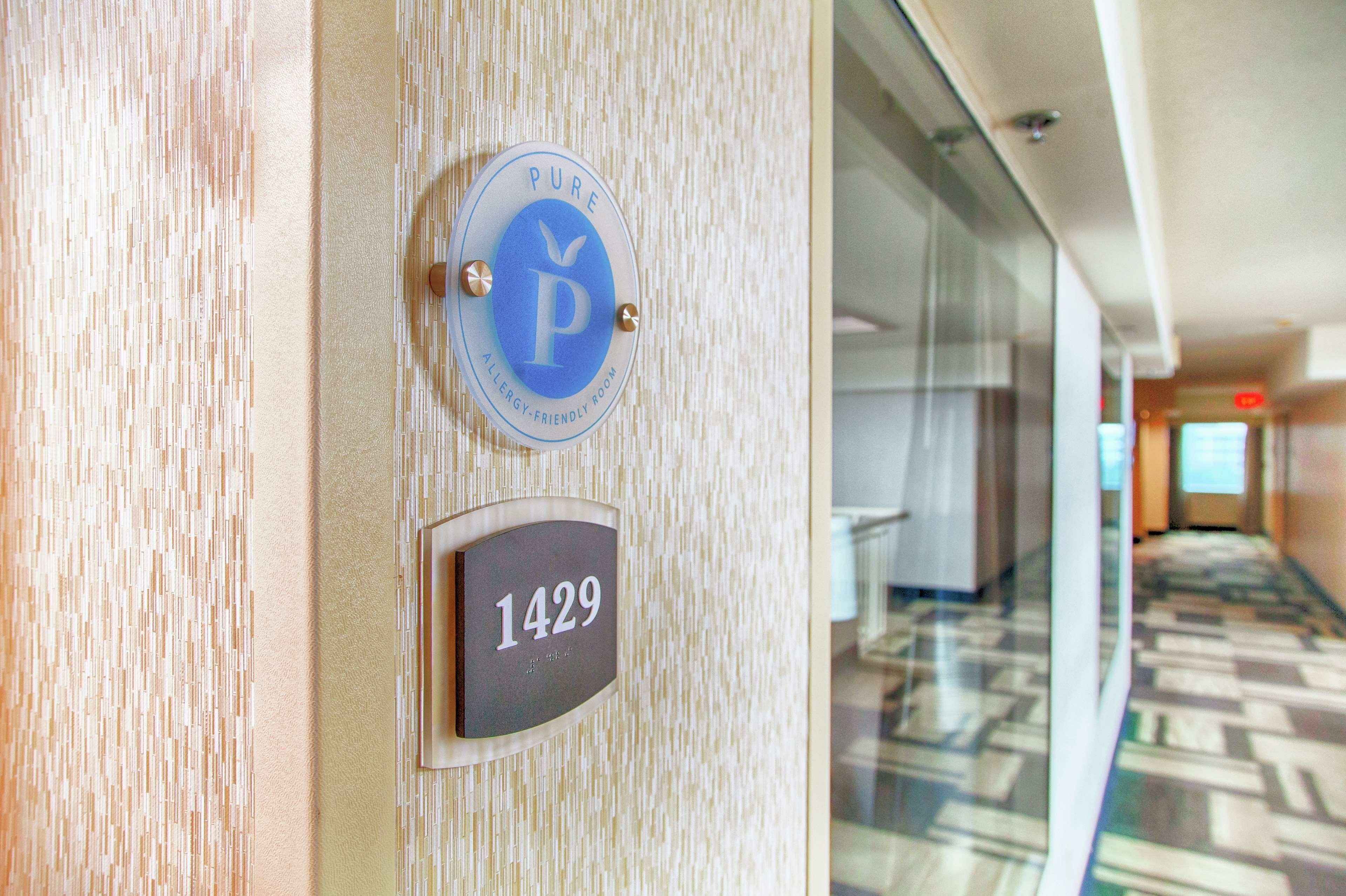 Фото Embassy Suites by Hilton Atlanta Buckhead