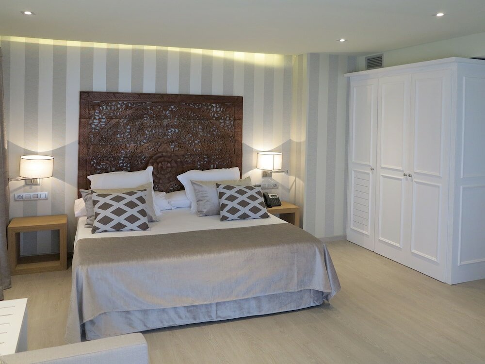 Фото Serennia Exclusive Rooms