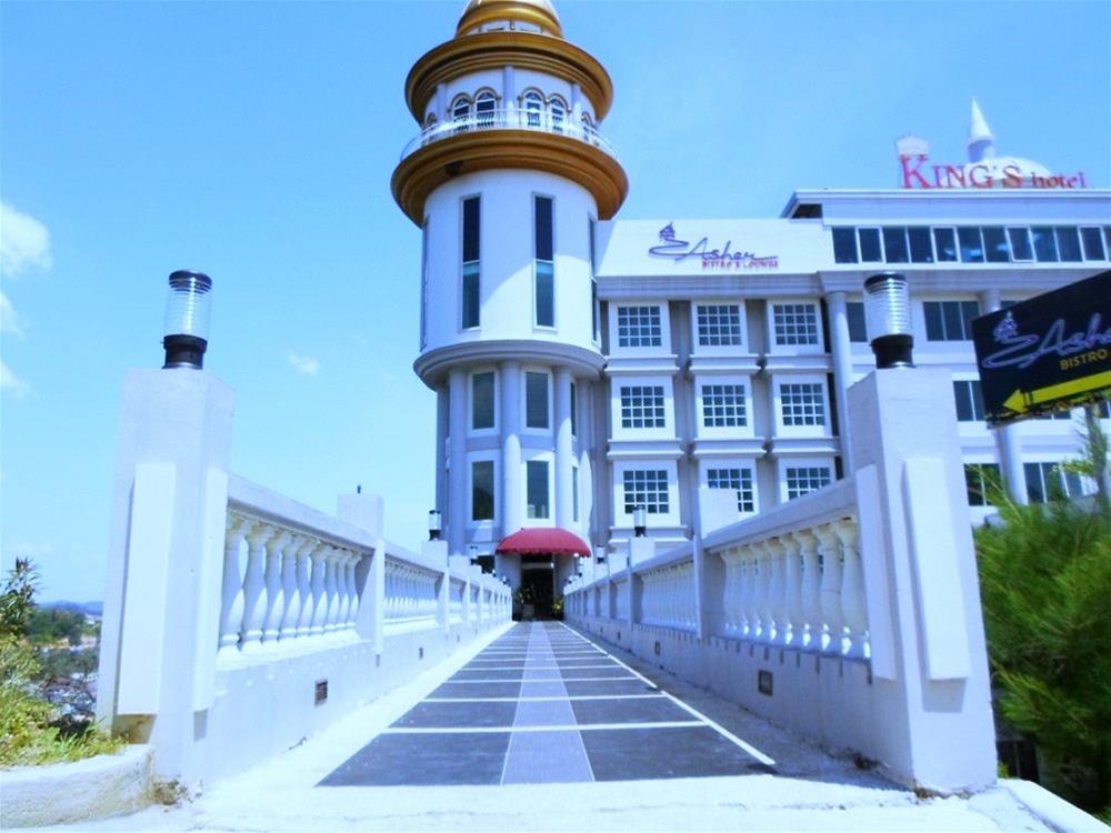 Фото King's Hotel Nagoya Batam