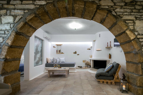 Гостиница Arco Naxos Luxury Apartments