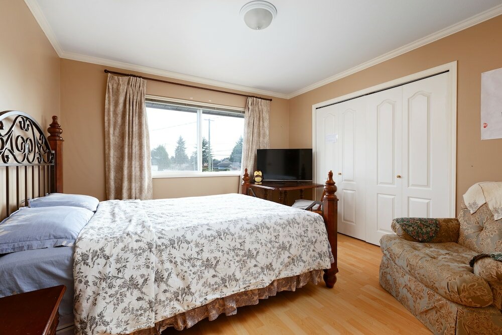 Фото Charming Family Hotel