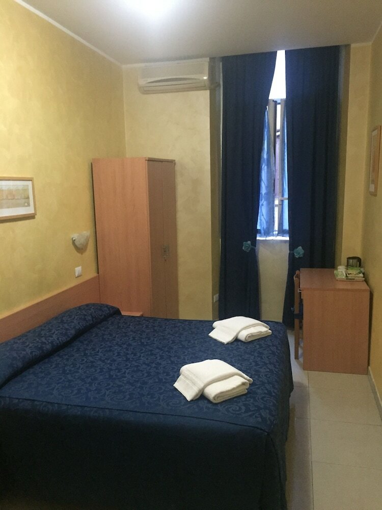 Фото Hotel Tokyo