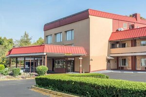 Гостиница Econo Lodge West Haven